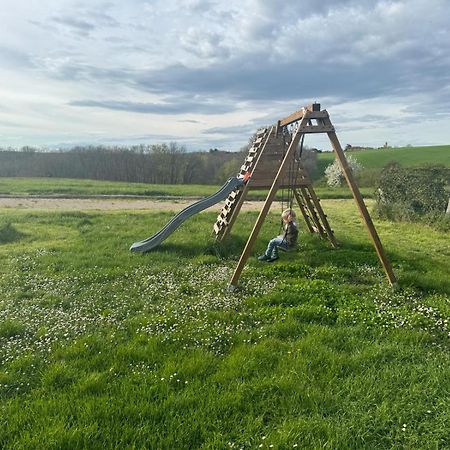 Les Hauts De Grazac, Chambres Et Tables D'Hotes Grazac  Kültér fotó