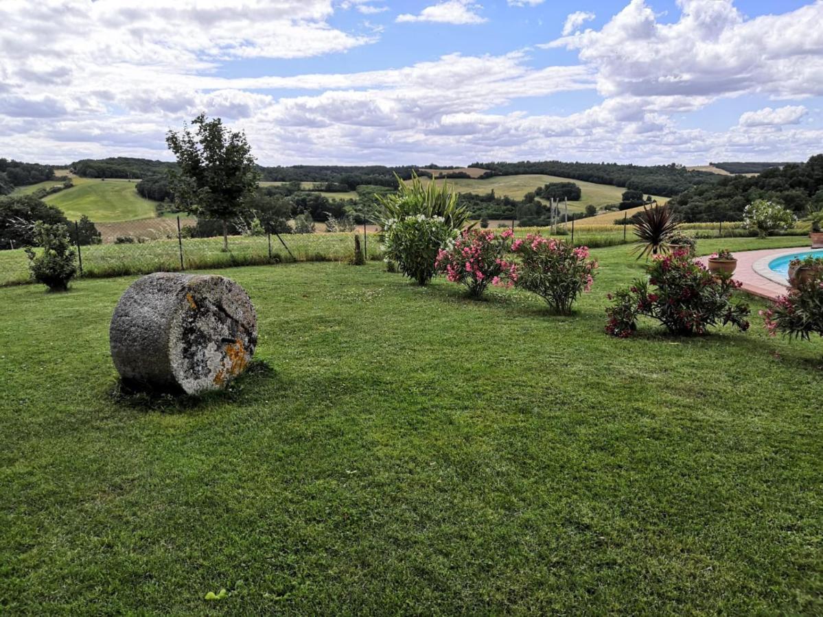 Les Hauts De Grazac, Chambres Et Tables D'Hotes Grazac  Kültér fotó