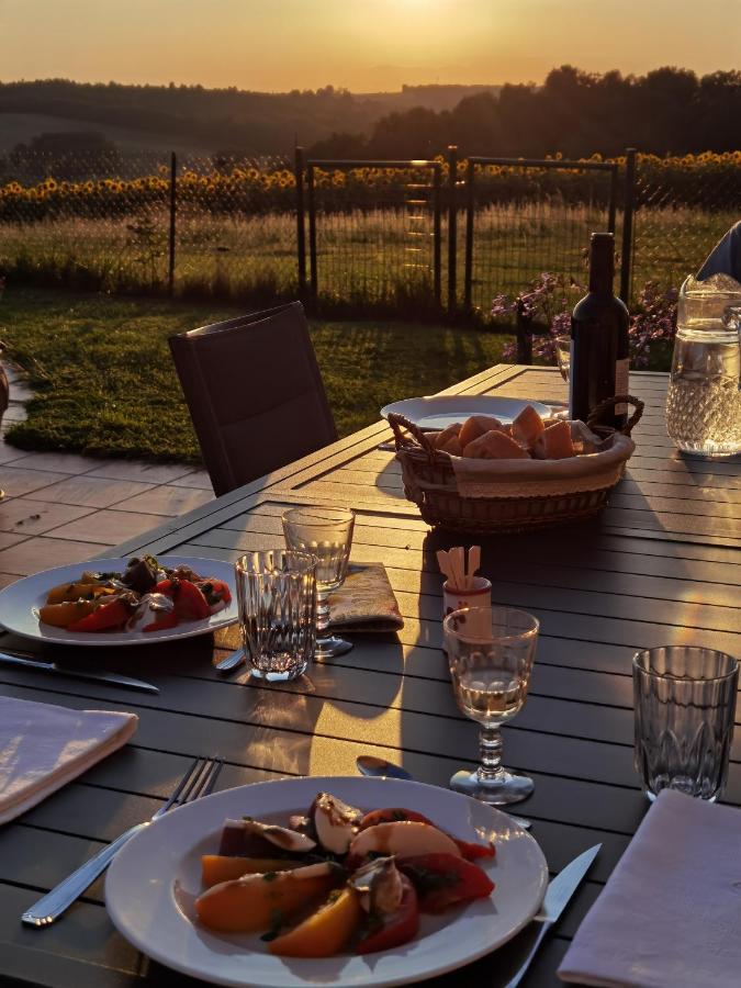 Les Hauts De Grazac, Chambres Et Tables D'Hotes Grazac  Kültér fotó