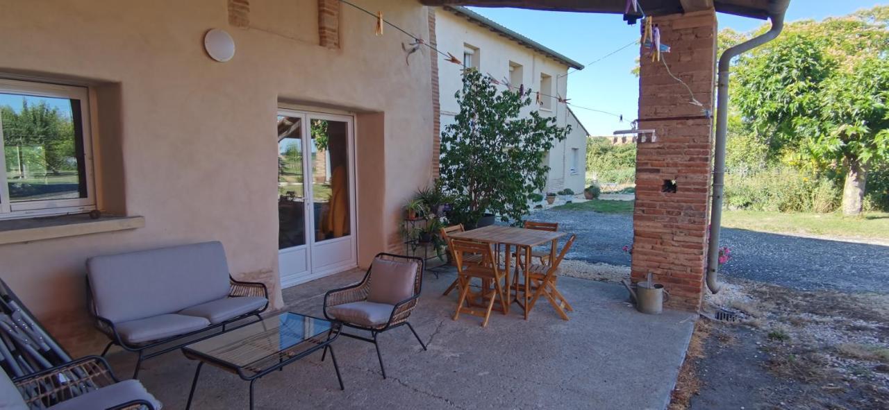 Les Hauts De Grazac, Chambres Et Tables D'Hotes Grazac  Kültér fotó