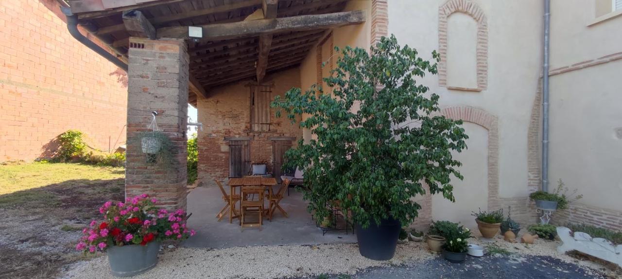 Les Hauts De Grazac, Chambres Et Tables D'Hotes Grazac  Kültér fotó